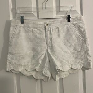 Lilly Pulitzer Buttercup Shorts in Resort White Size 14